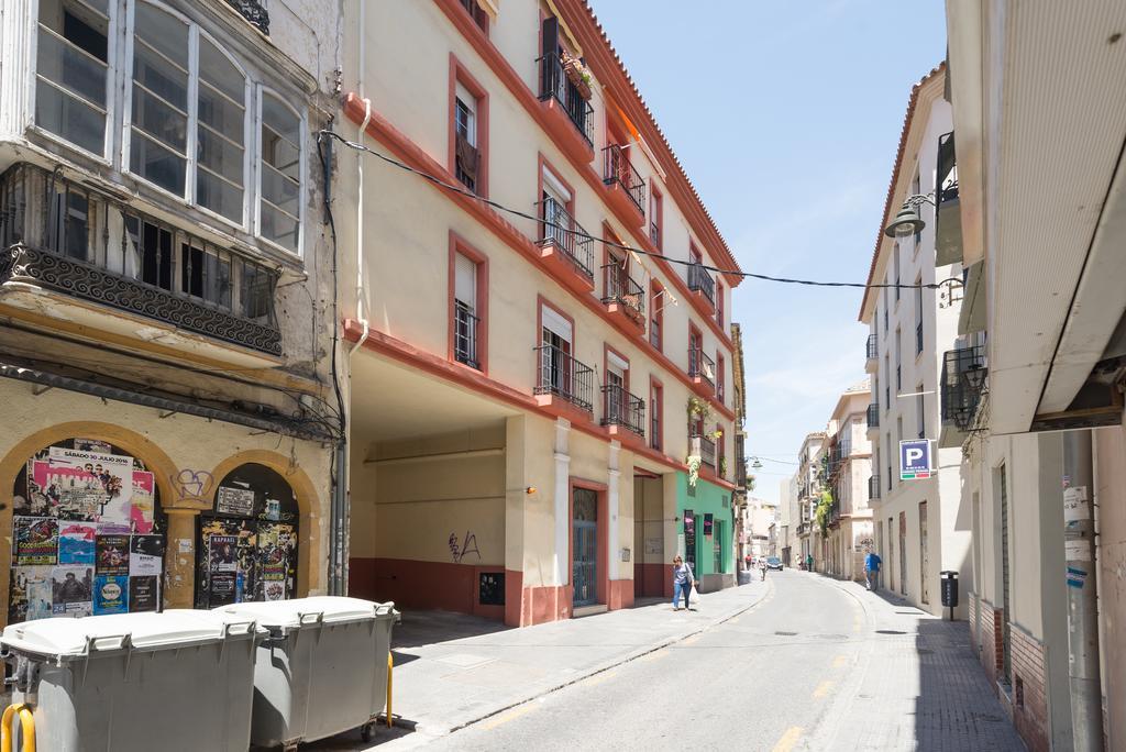 Malagasuite City Center Ollerias Exterior photo